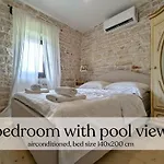 Lucija, A Few Minutes From Rovinj فيلة *