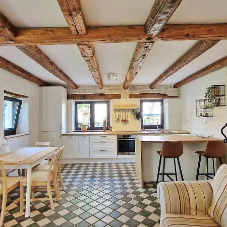 Lucija, A Few Minutes From Rovinj