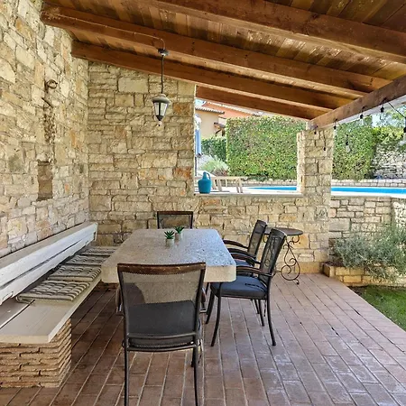Lucija, A Few Minutes From Rovinj Villa *